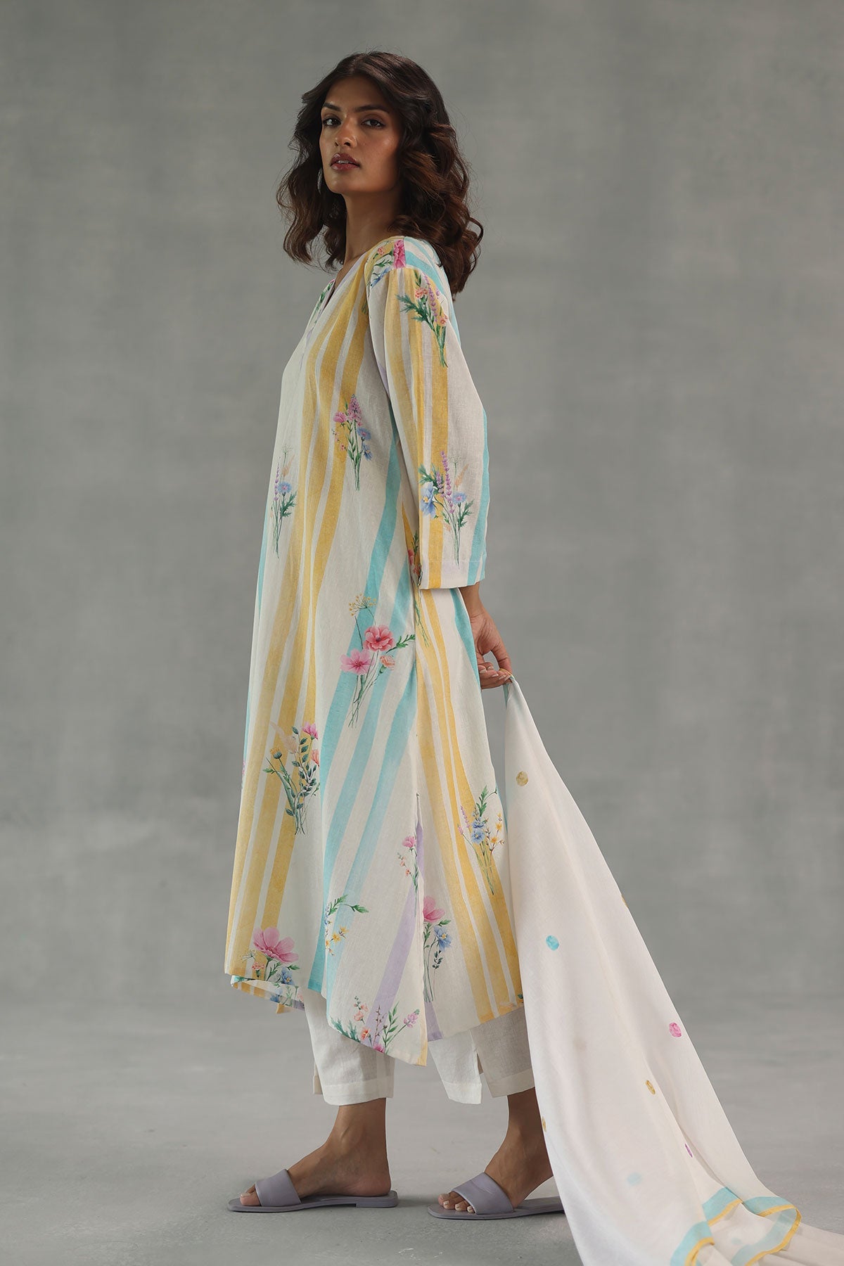 Dahlia Kurta Set