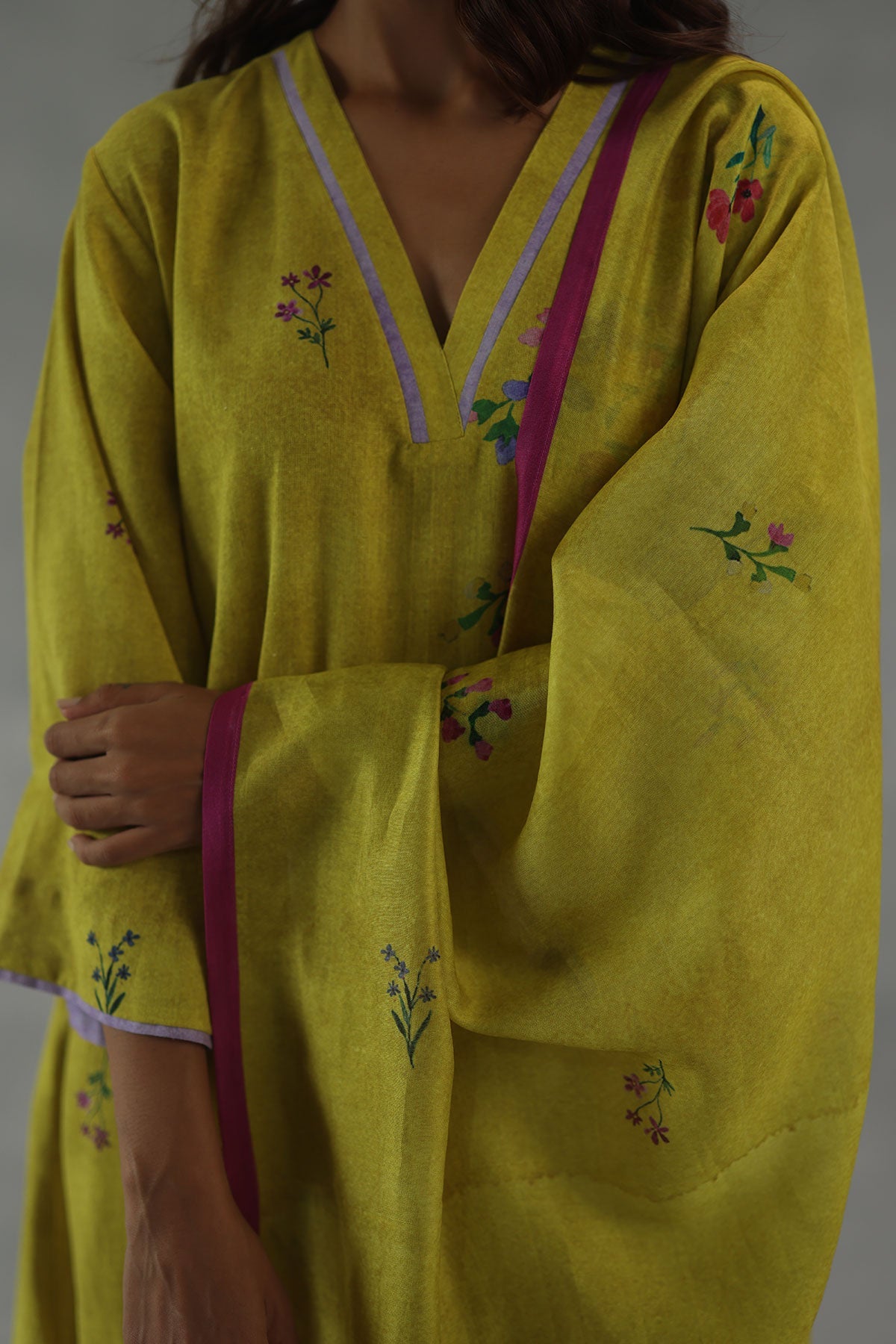 Viola Kurta Set
