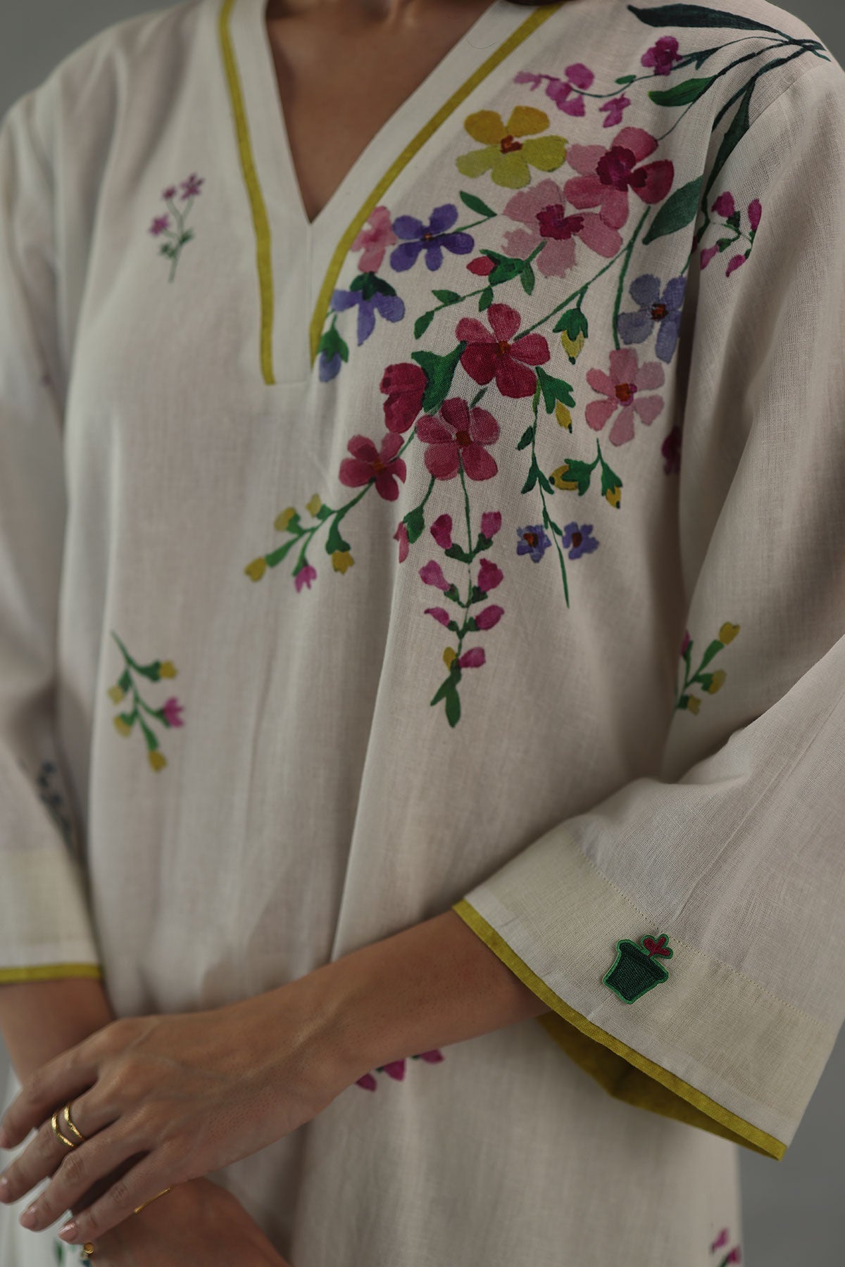 Viola Kurta Set