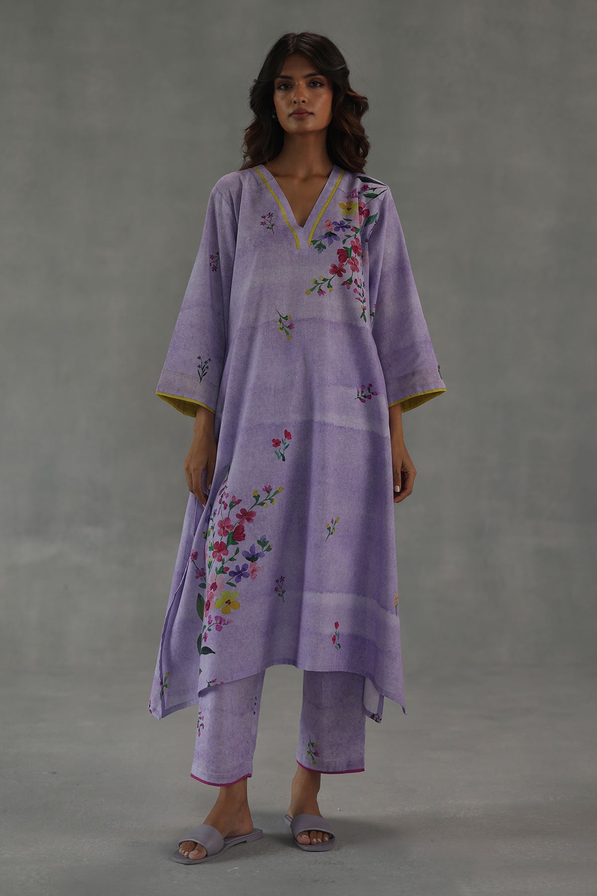 Viola Kurta Set