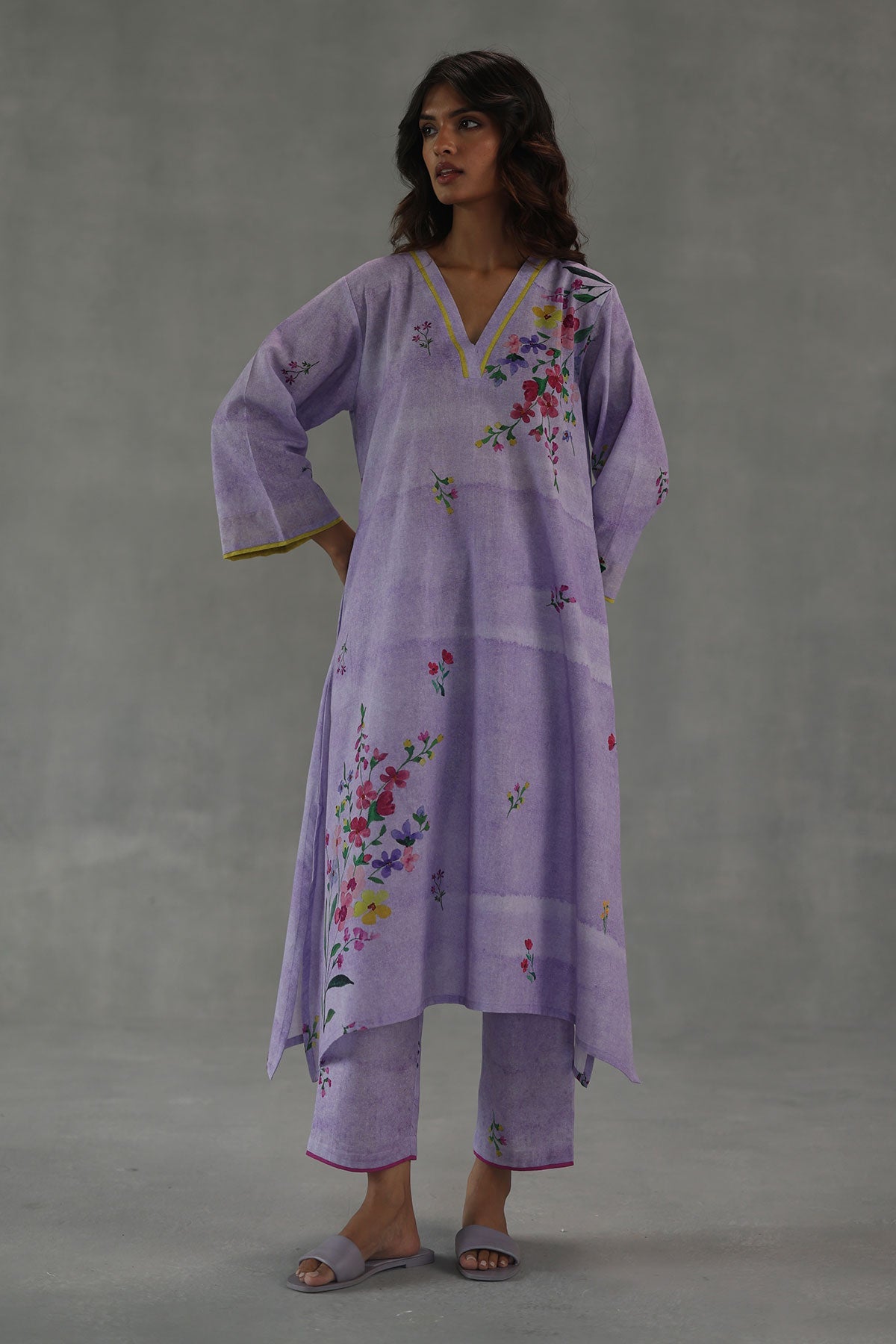 Viola Kurta Set