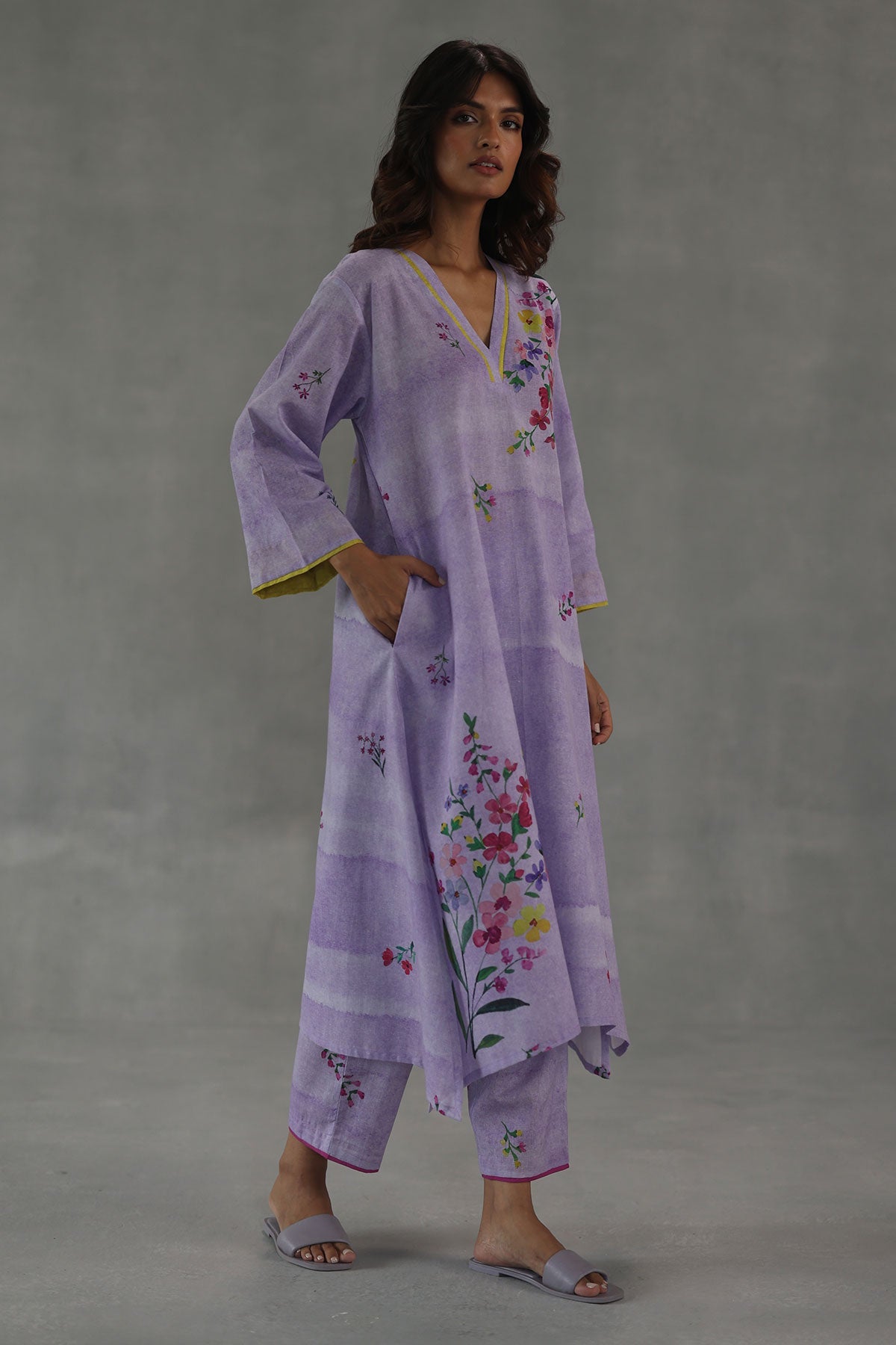 Viola Kurta Set