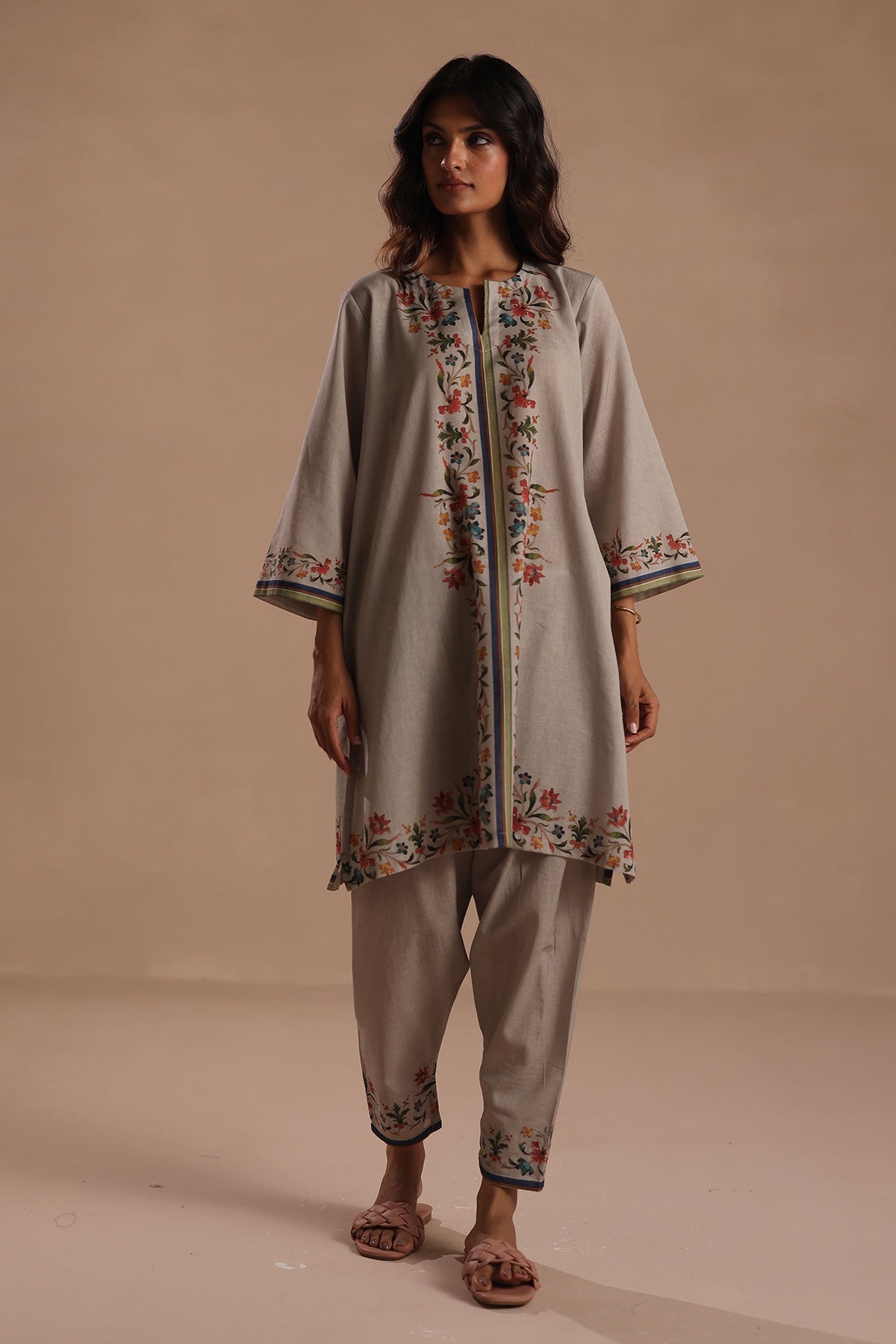 Ana Kurta Set