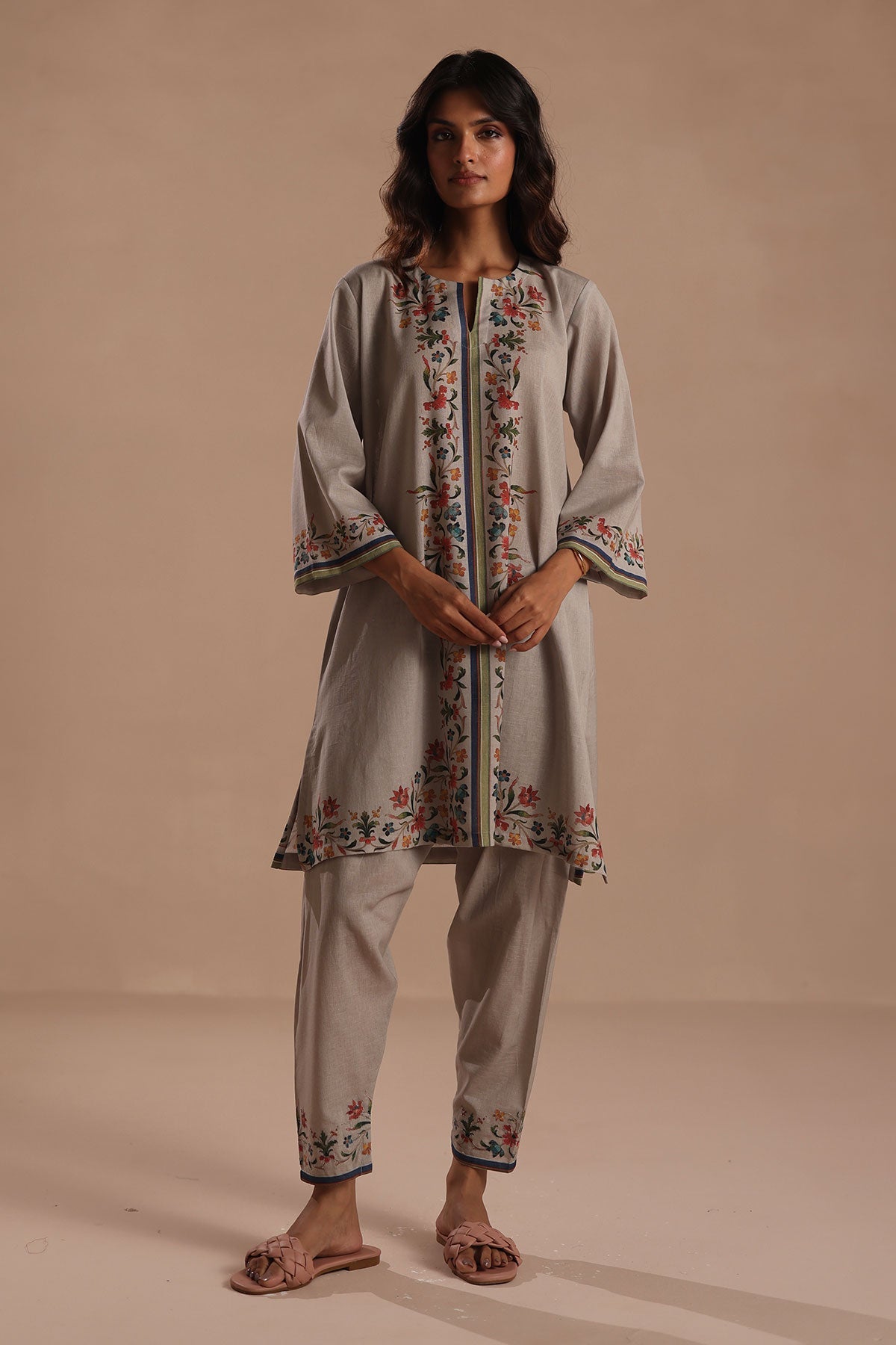 Ana Kurta Set