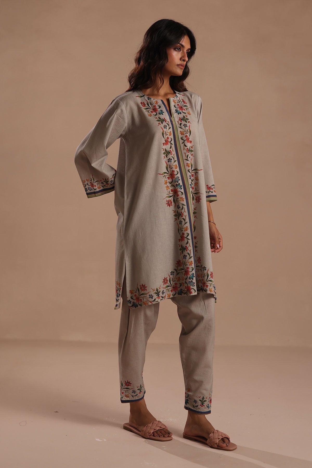 Ana Kurta Set