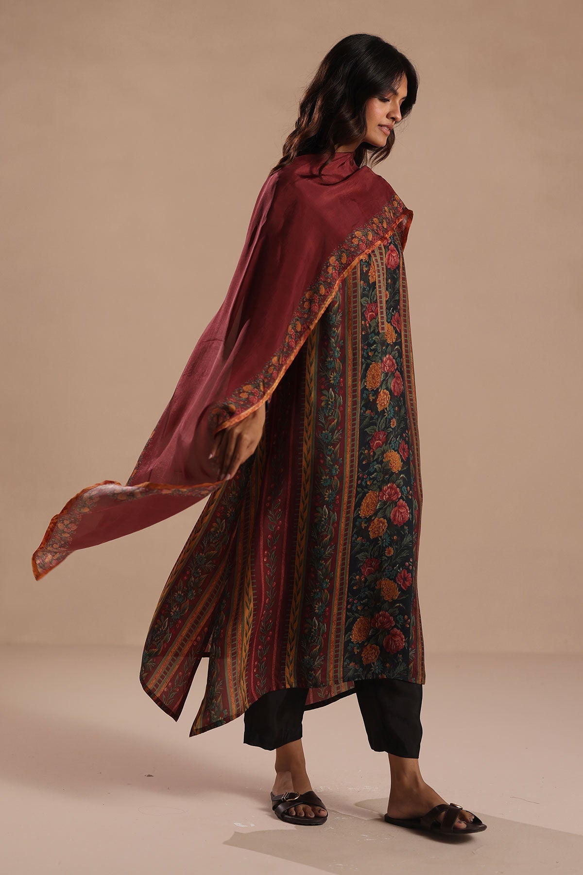 Auburn Kurta Set